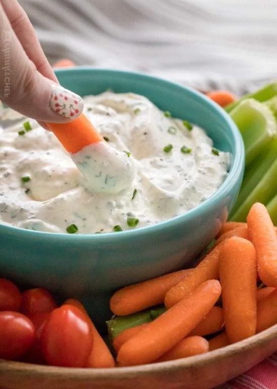 Roasted Garlic and Herb Veggie Dip
