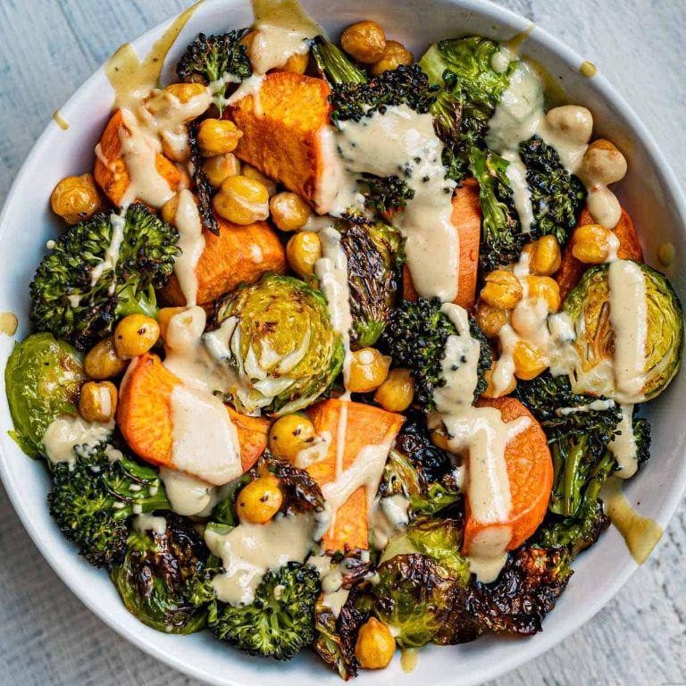 Roasted Vegan Chickpea and Vegetable Bowl
