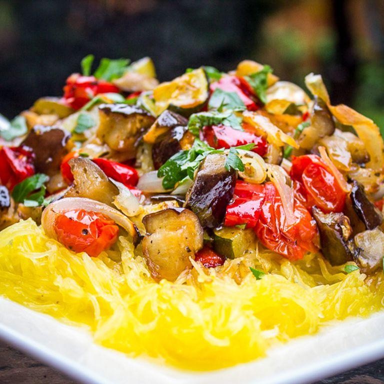 Roasted Vegan Spaghetti Squash with Vegetables