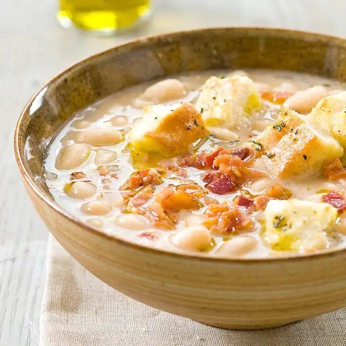 Rosemary White Bean Soup with Croutons