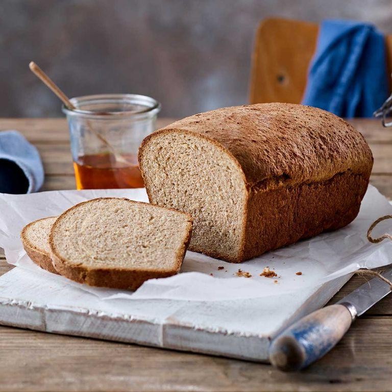 Rye Bread with Honey and Oats