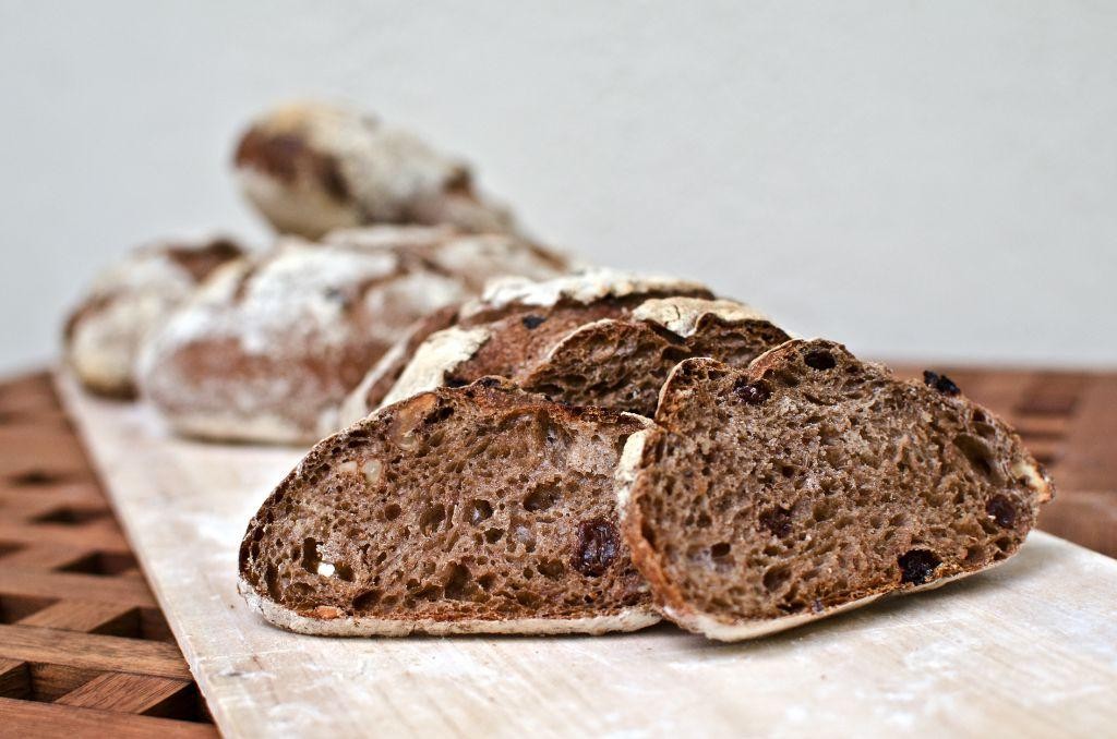 Rye Bread with Walnuts and Raisins