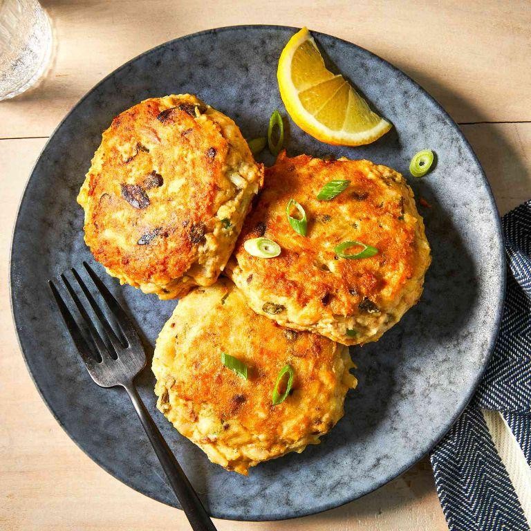 Salmon and Potato Cakes