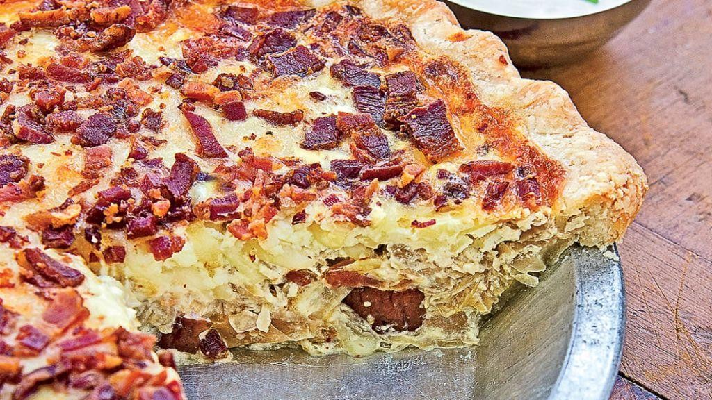 Sauerkraut and Sausage Pie