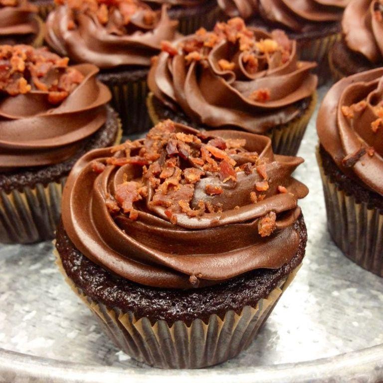 Savory Chocolate and Bacon Cupcakes