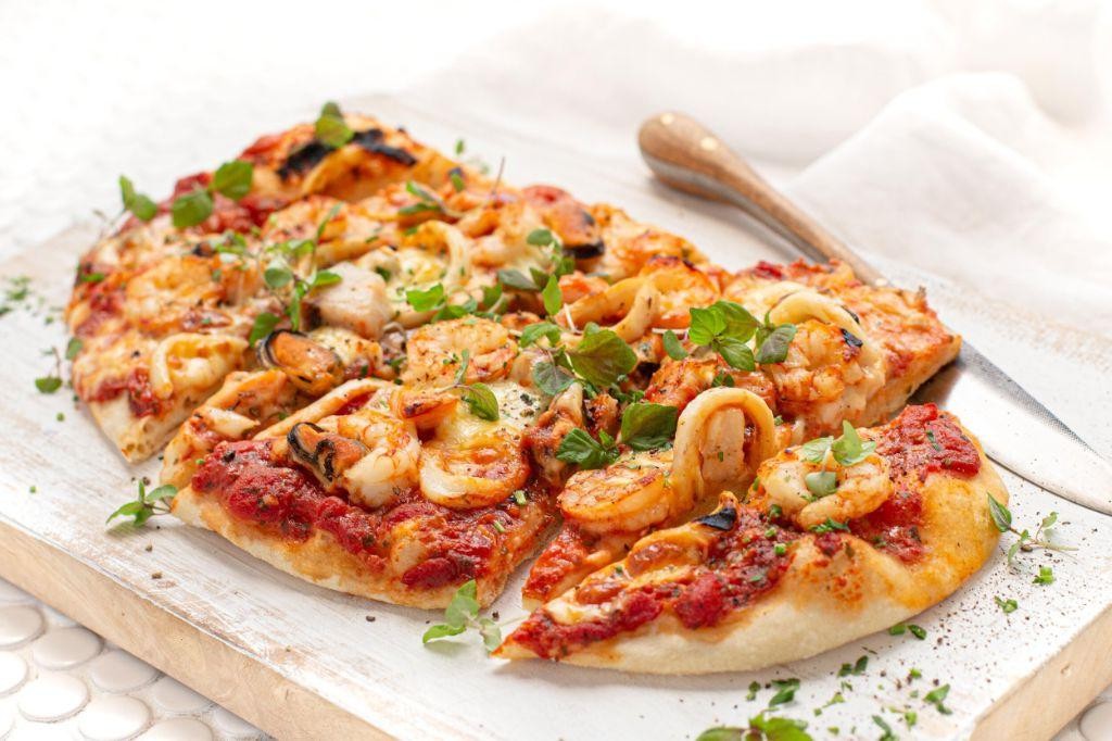 Seafood Mix Pizza