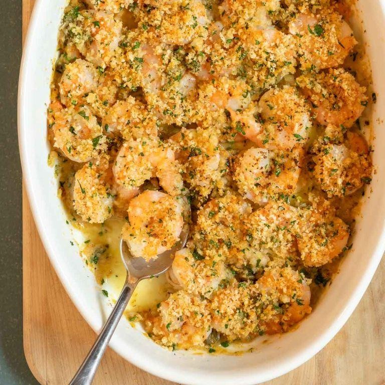 Seafood Mix with Garlic Bread Crumbs