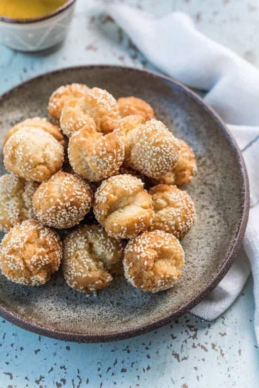 Sesame Coated Chinese Doughnuts