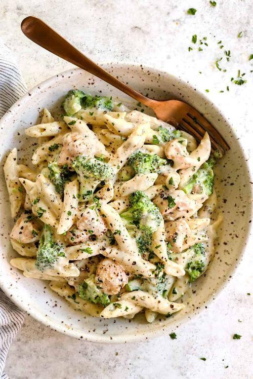 Shaved Chicken and Broccoli Alfredo