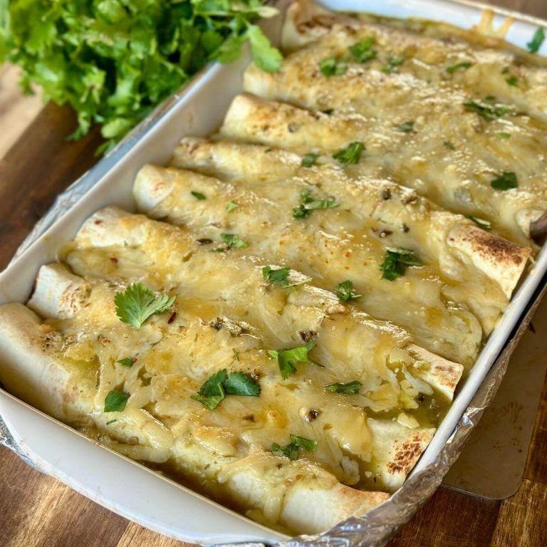 Shredded Turkey Enchiladas Verde