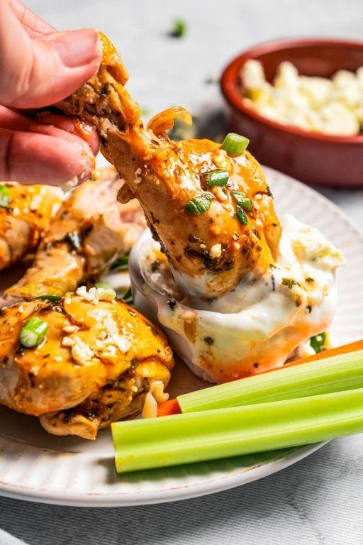 Slow Cooker Buffalo Chicken Legs