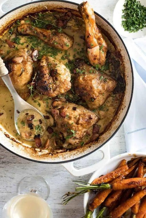 Slow Cooker Chicken Legs in White Wine Sauce