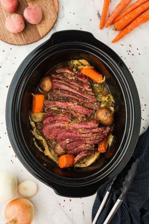 Slow Cooker Corned Beef and Sweet Potatoes