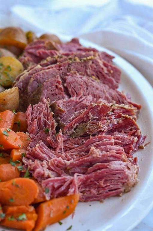 Slow Cooker Corned Beef with Caramelized Onions