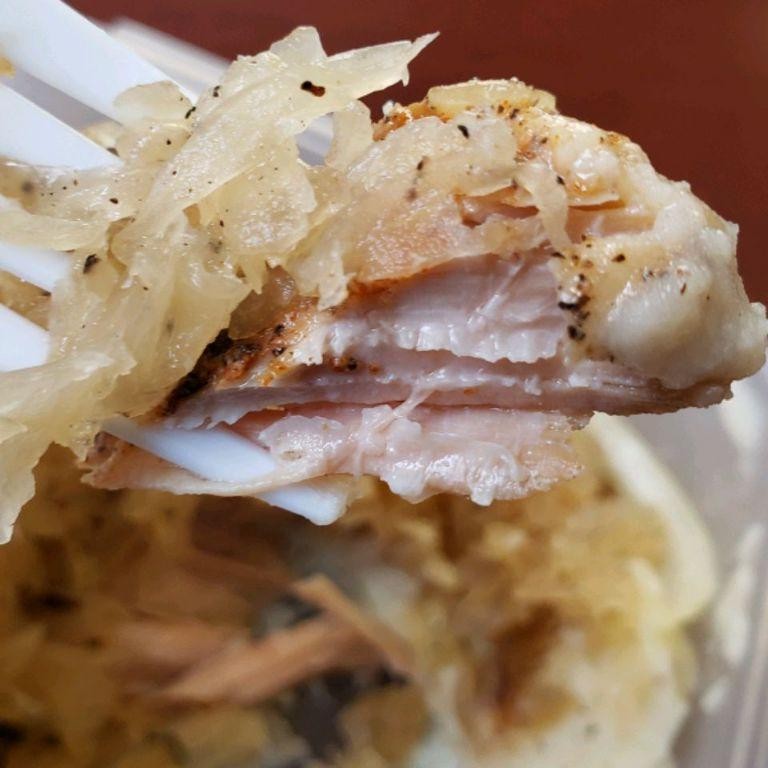 Slow Cooker Pork Chop and Sauerkraut