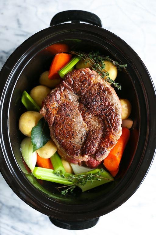 Slow Cooker Roast Beef with Vegetables