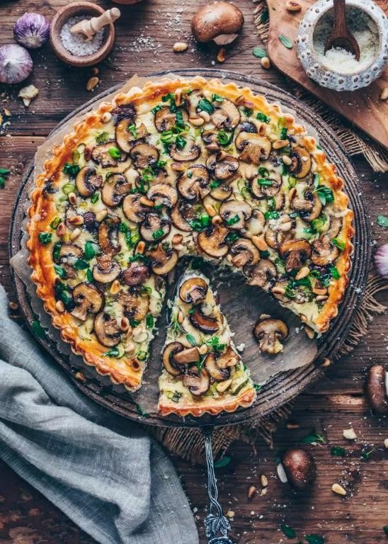 Smoked Oyster and Leek Quiche