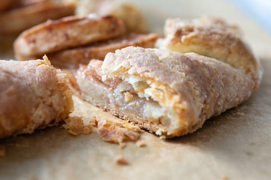 Sour Cream Pie Crust