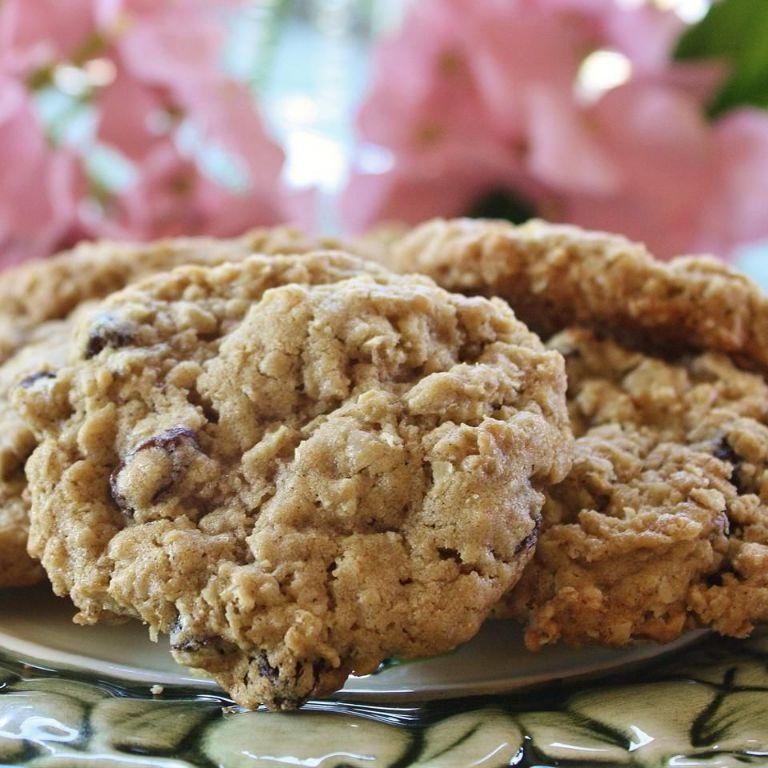 Spiced Oatmeal Raisin Cookies