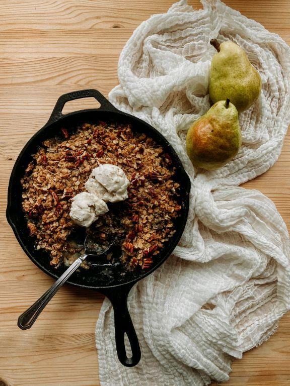 Spiced Pear Crisp