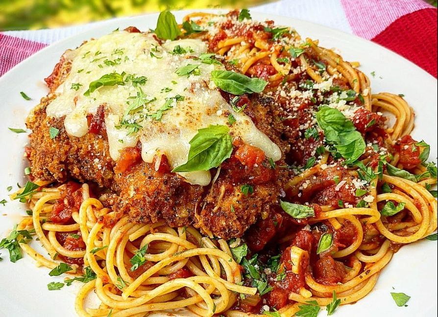 Spicy Chicken Parmesan Pasta Bake
