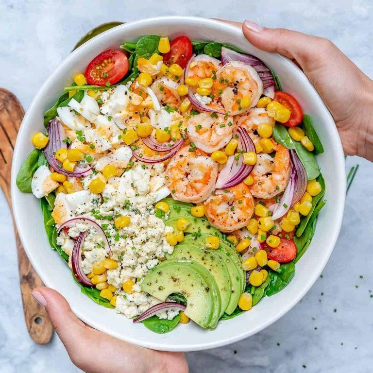 Spicy Shrimp Avocado Salad