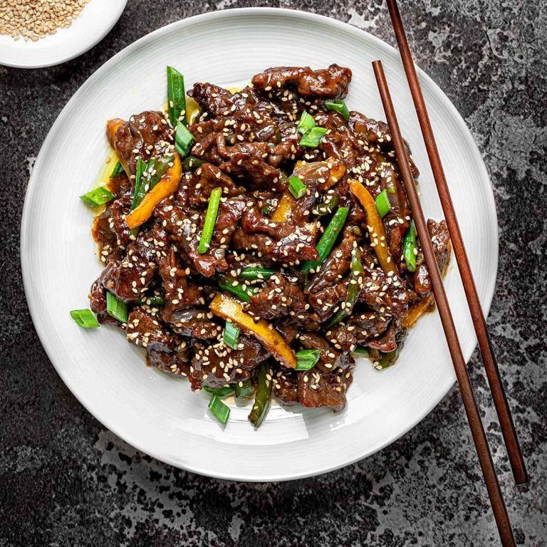 Spicy Sirloin Cube Stir Fry