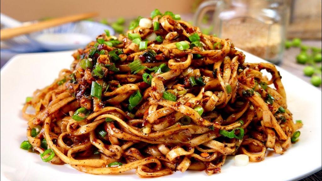 Spicy Szechuan Vegetable Lo Mein