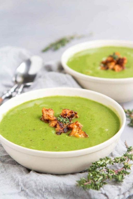 Spinach and Cauliflower Soup