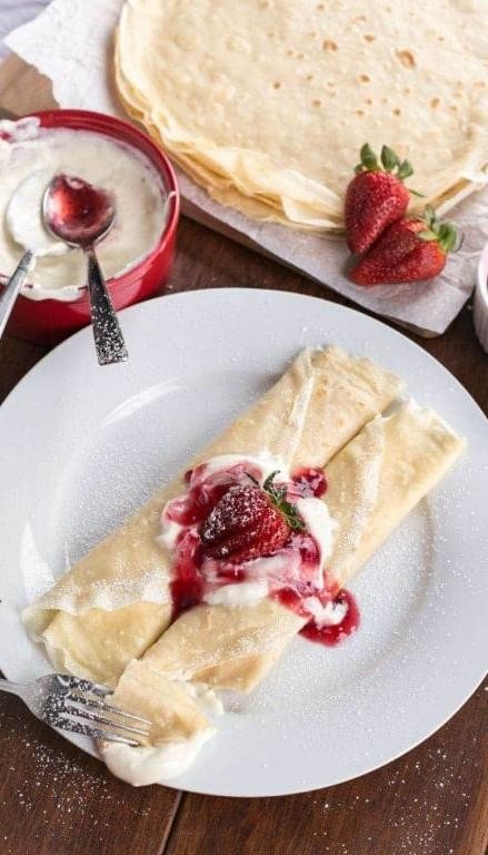 Strawberry Cheesecake Crepes