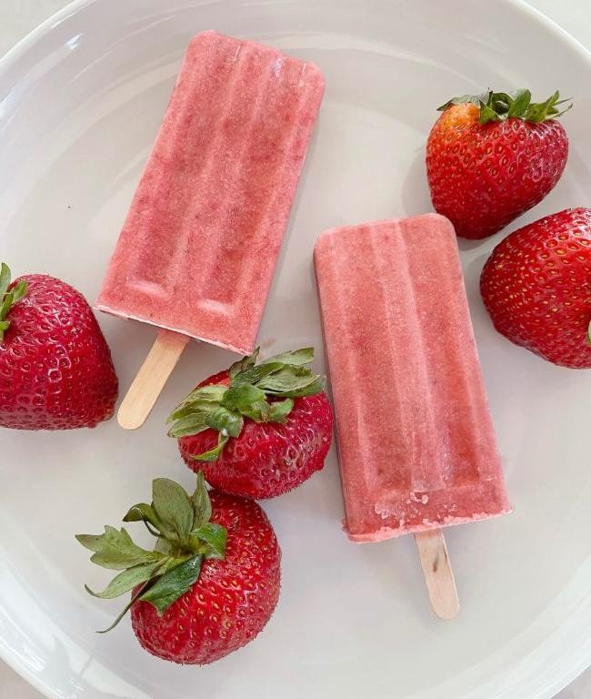 Strawberry Vanilla Popsicles