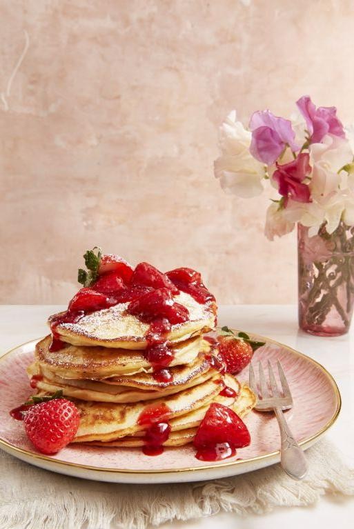 Strawberry and Cream Flapjacks