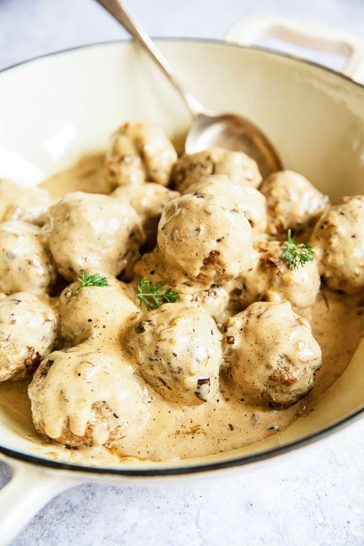 Swedish Meatballs with Cream Sauce