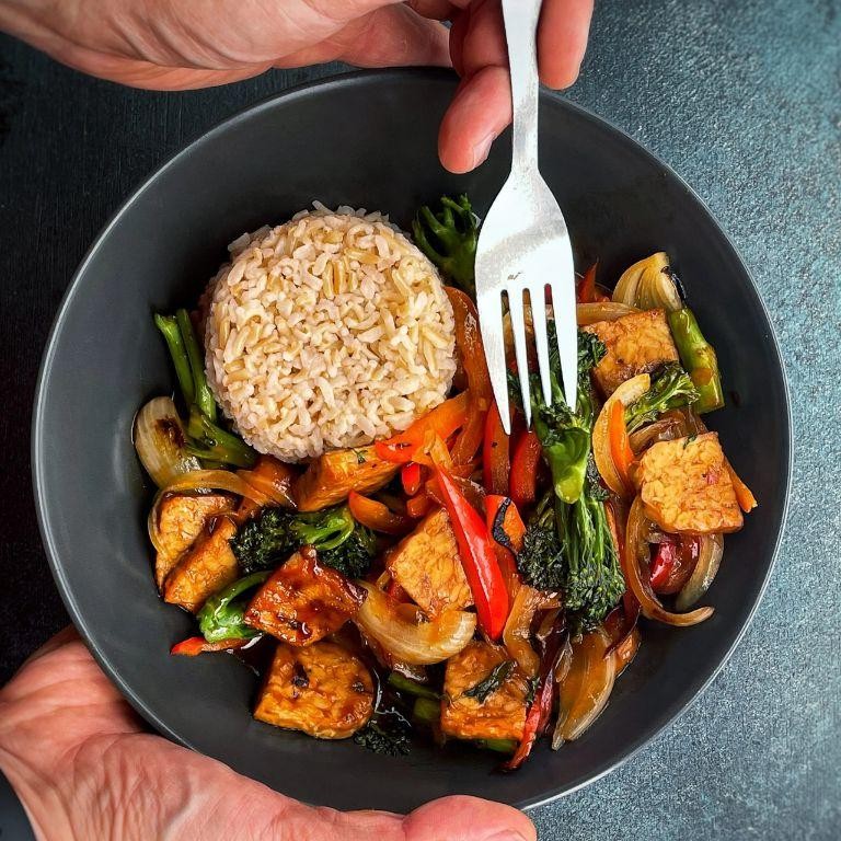 Sweet and Sour Tempeh Stir Fry