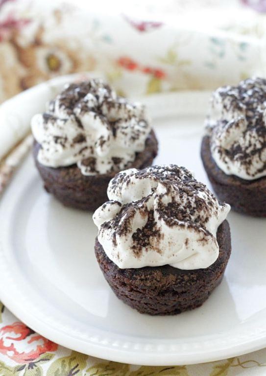 Tiramisu Mini Brownie Bites