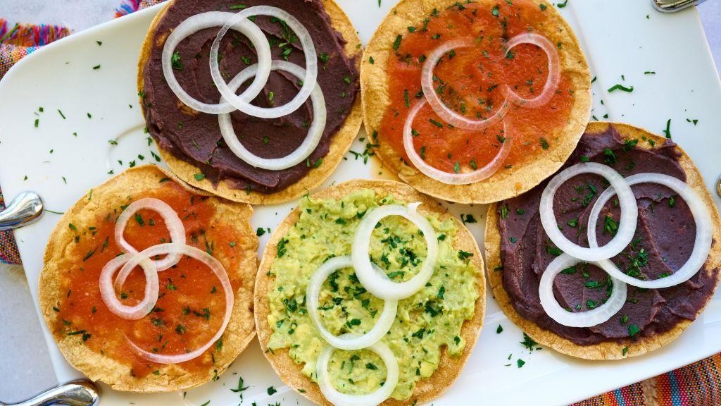 Tostadas Guatemaltecas