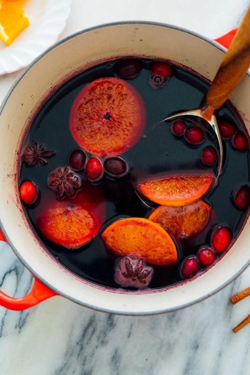 Traditional Spiced Mulled Wine