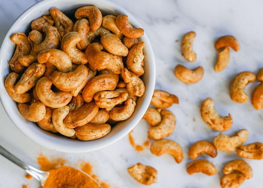 Turmeric Roasted Cashews