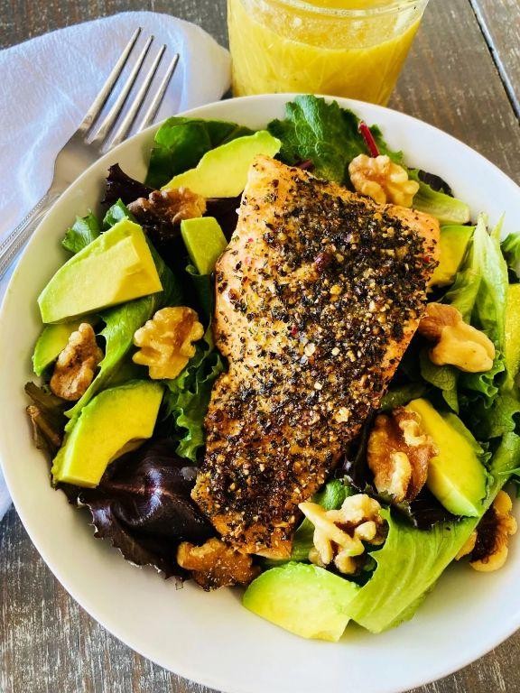 Tuscan Salmon Salad with Lemon Vinaigrette