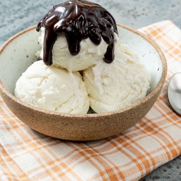 Vanilla Ice Cream with Hot Fudge Sauce
