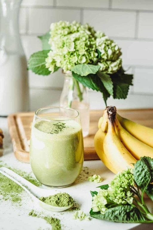 Vanilla Matcha Protein Smoothie