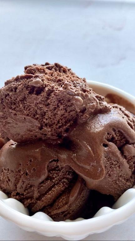 Vegan Milk Chocolate Ice Cream