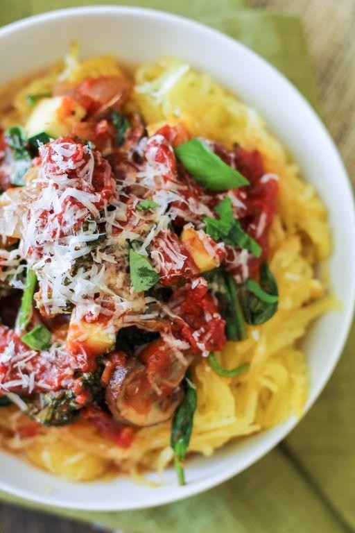 Vegan Spaghetti Squash with Marinara Sauce