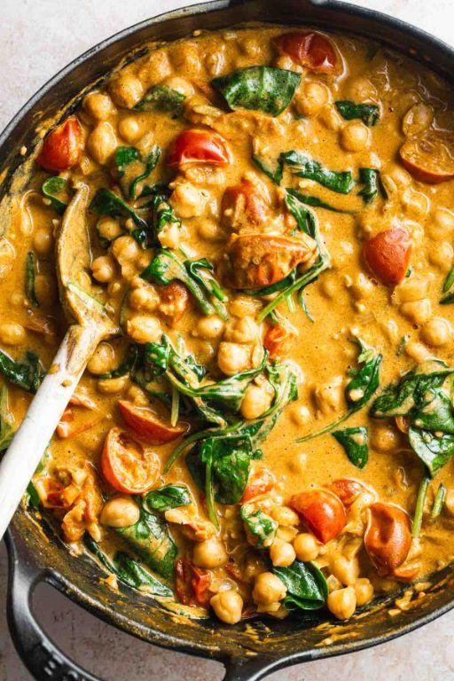 Vegan Spinach and Chickpea Curry