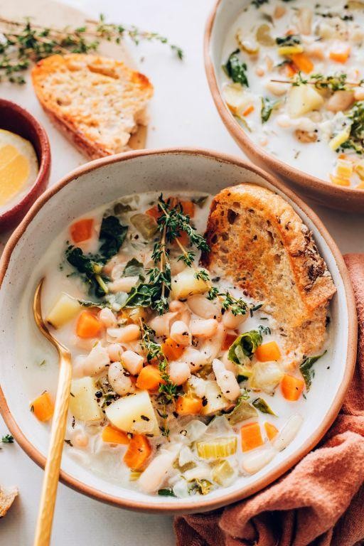 Vegan White Bean Soup with Coconut Milk