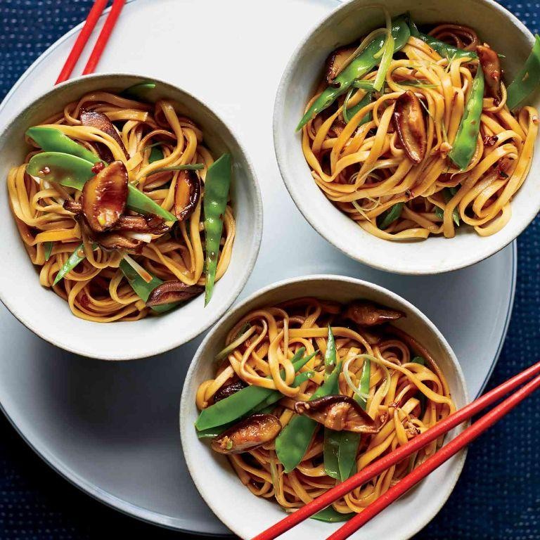 Vegetable Lo Mein with Snow Peas