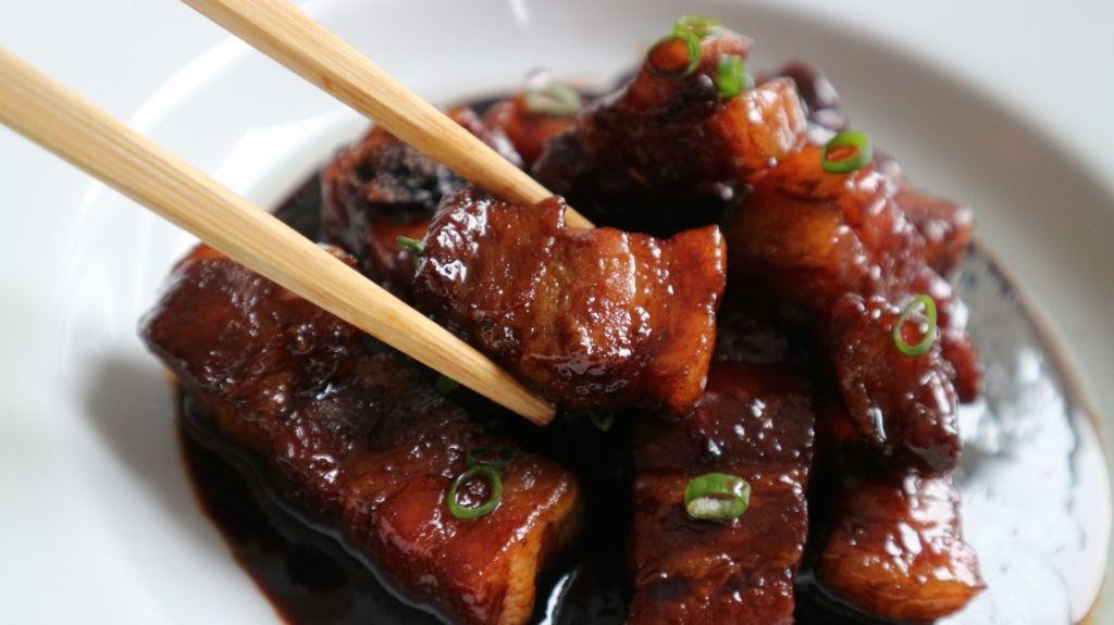 Vinegar Braised Pork Belly