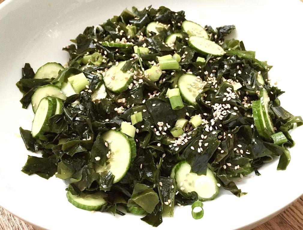 Wakame Seaweed Salad with Avocado and Lime Dressing