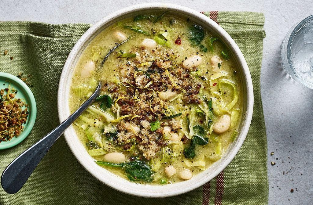 White Bean and Leek Soup