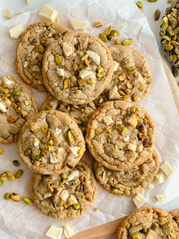White Chocolate Chip Pistachio Cookies